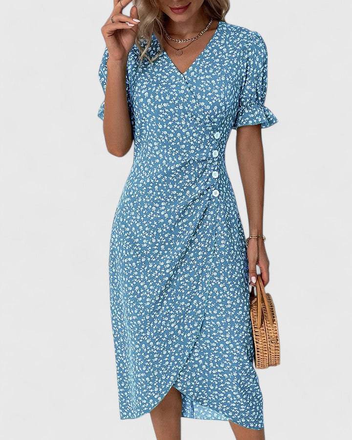 Emma & Rose Cape Town Kataryna™ women's summer dress with lightweight fabric, sleeveless design, and floral pattern.