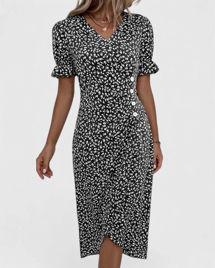Emma & Rose Cape Town Kataryna™ women's summer dress featuring a relaxed fit and lightweight fabric, perfect for warm weather.