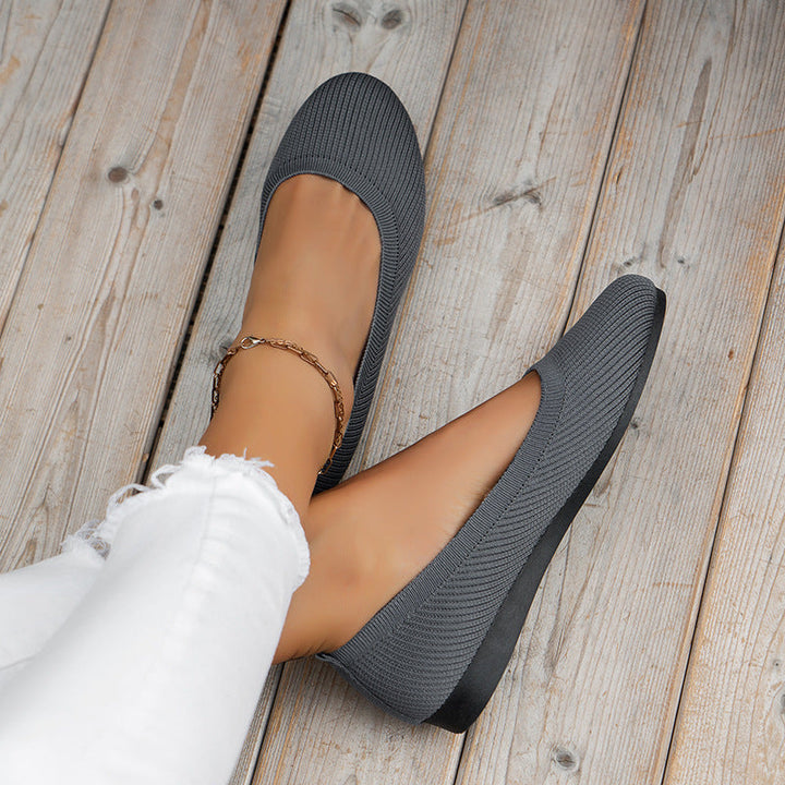 Lara | Slip-On Flat Orthopaedic Shoes with Closed Design
