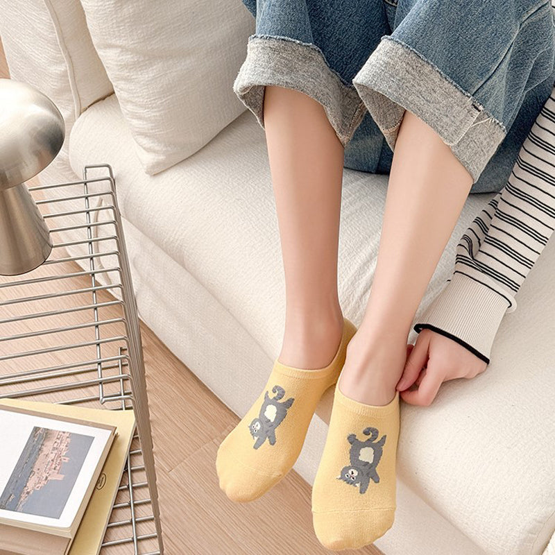 Casual Cat Pattern Socks