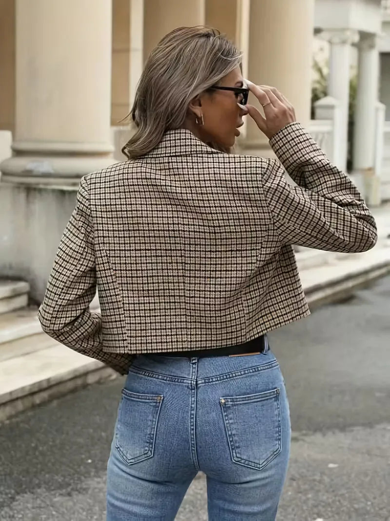 Women's Checkered Blazer - Structured and Elegant