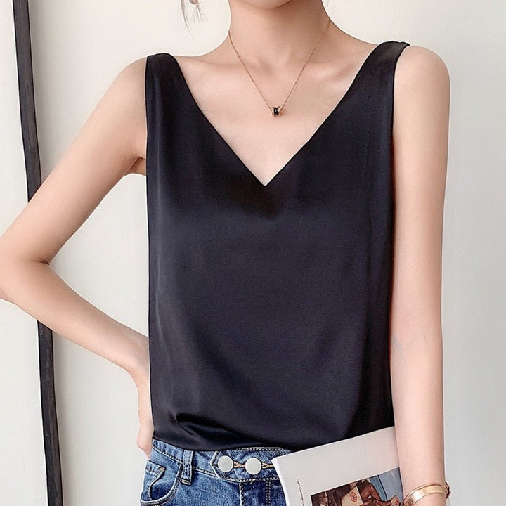 Yvonne | Stylish Satin V-Neck Top for Women