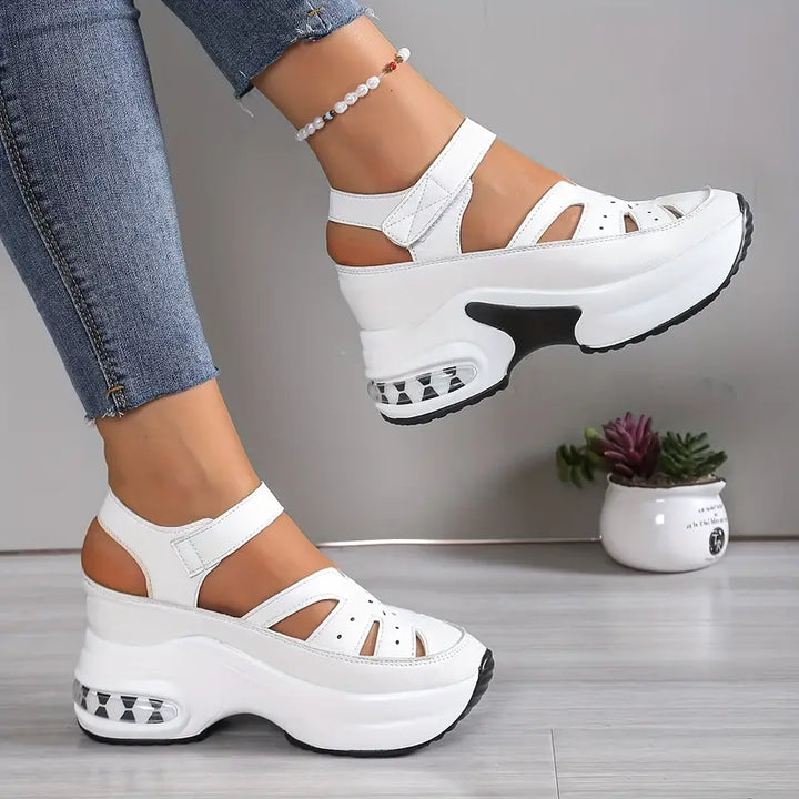 Béatrice™  |  Stable Platform Sandals
