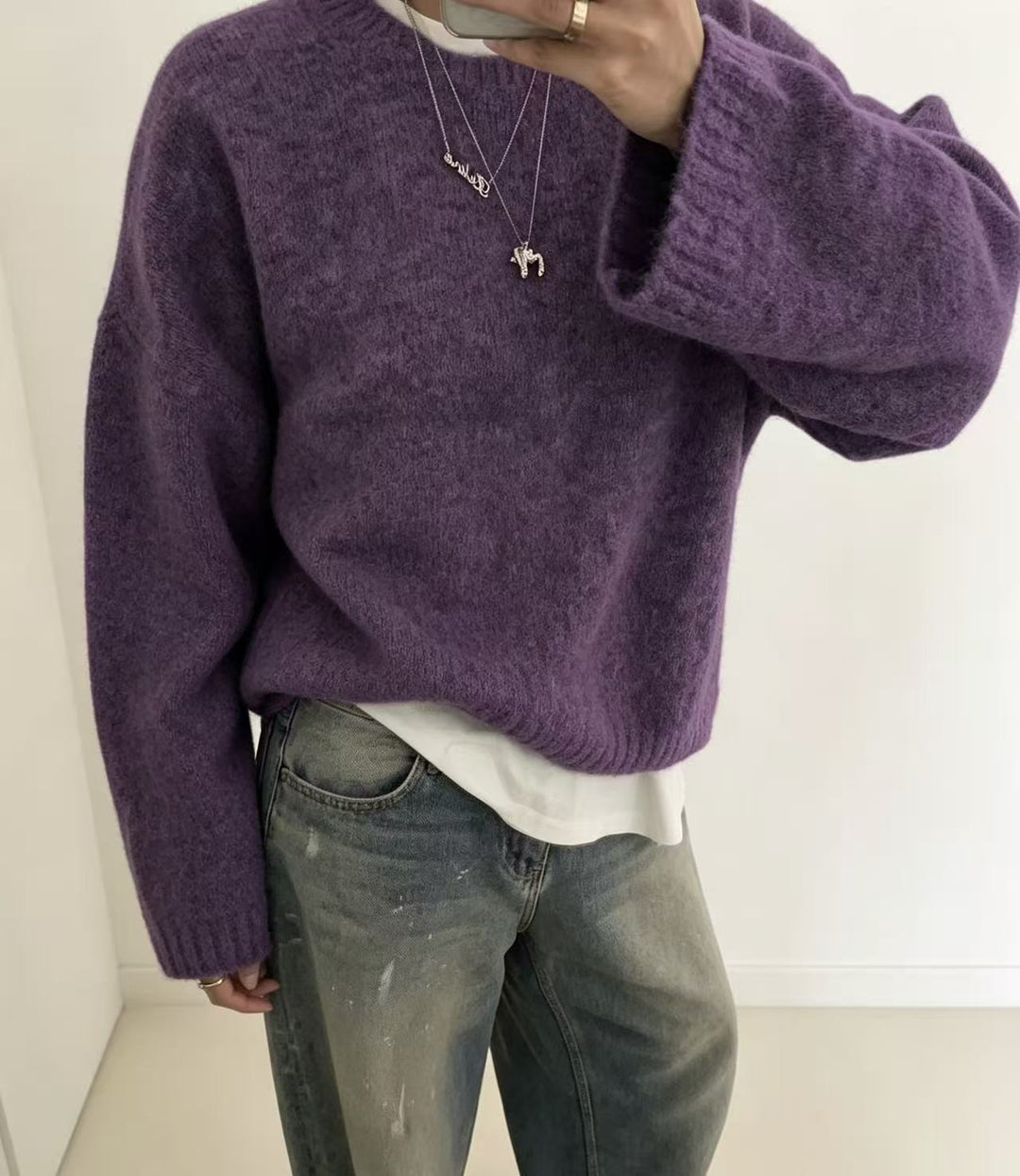 Loose Women's Knit Sweater - Soft and Easy to Wear
