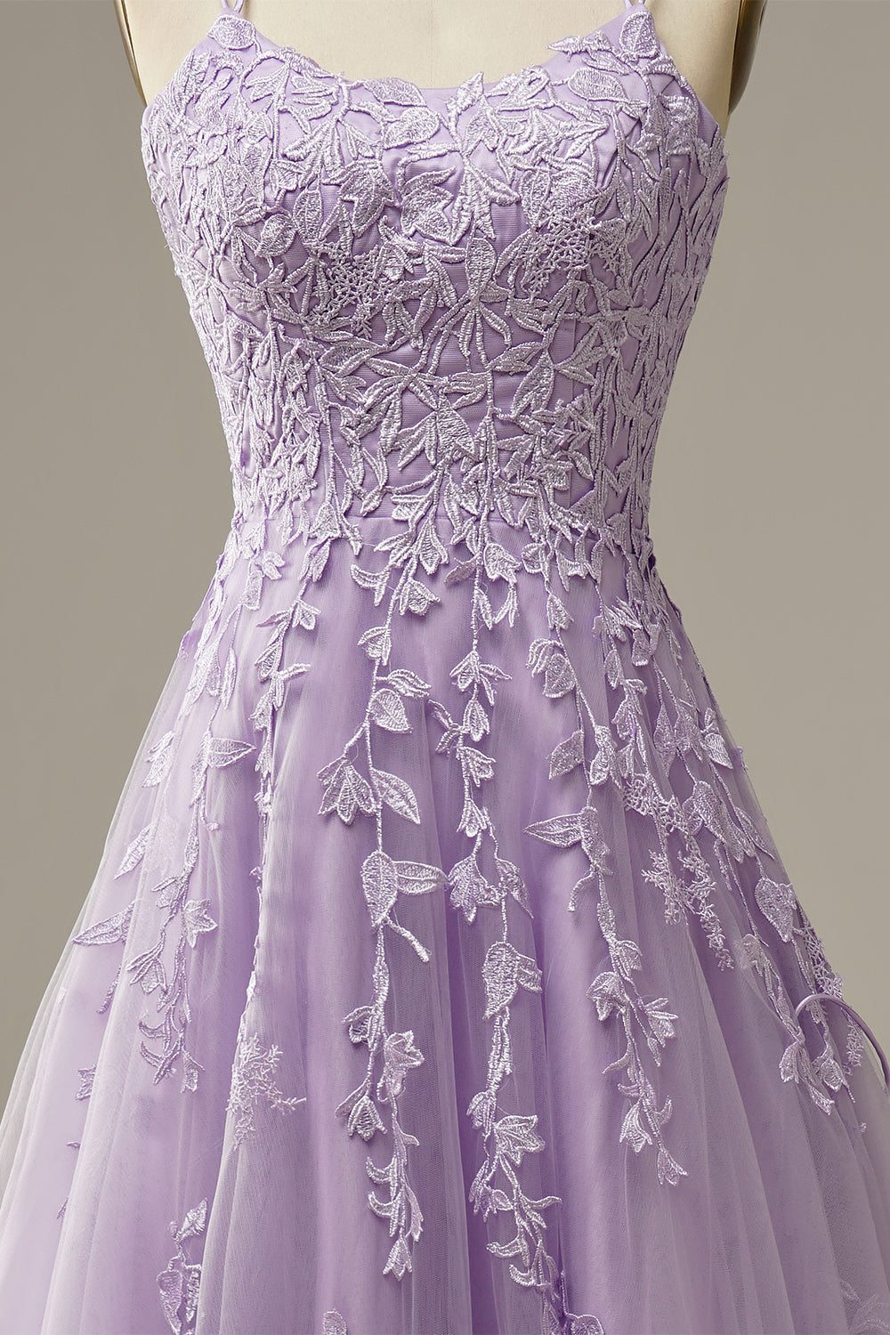 Fashionable Tulle Evening Gown with Appliqués - Victoria