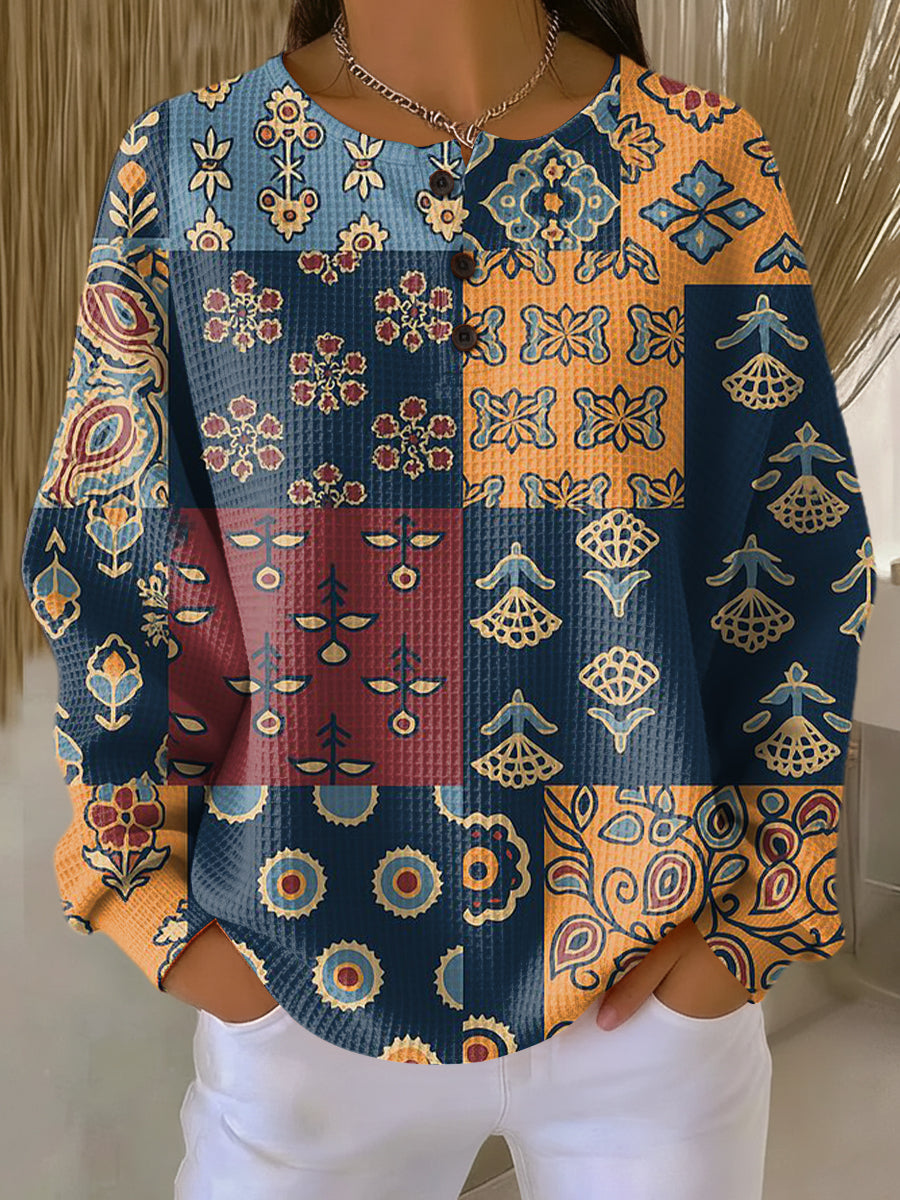 Anika | Pullover with Ethnic Check Pattern and Floral Print
