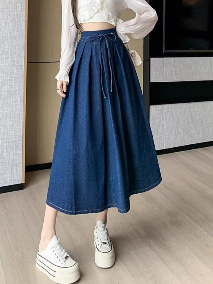 High-Waisted Midi Skirt with Pleats and A-Line Silhouette