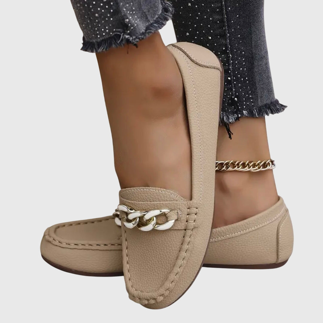 Melira | Orthopaedic loafers with metallic detail and design