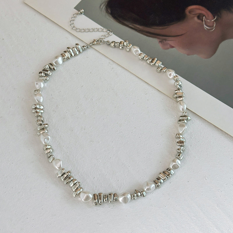Bohemian Pearl Necklace - Elena Harper