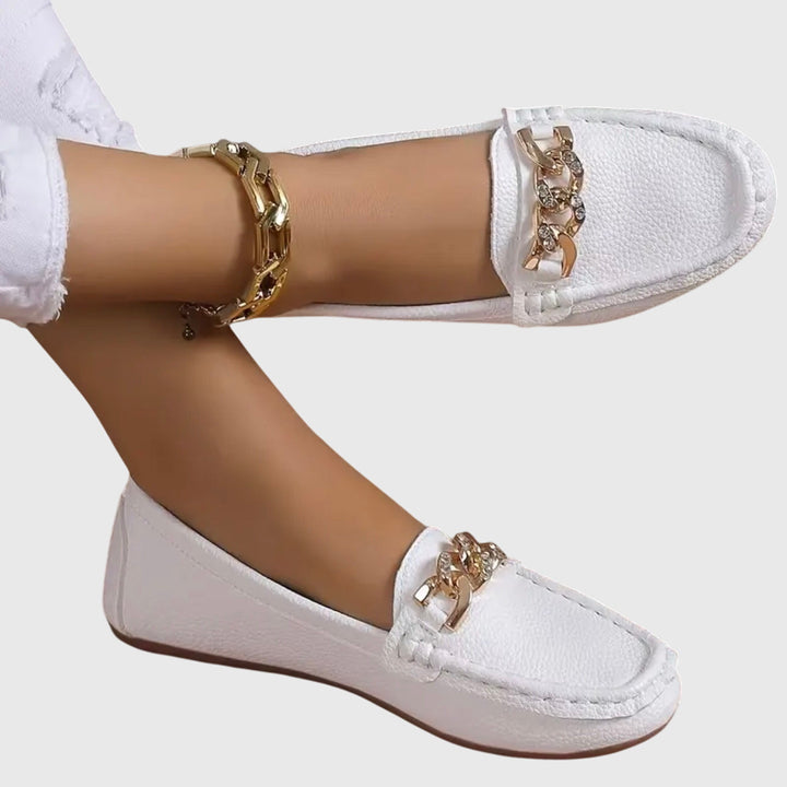 Melira | Orthopaedic loafers with metallic detail and design