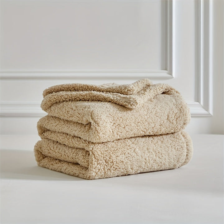 Unisex Ultra Soft Sherpa Fleece Blanket for Warmth & Comfort