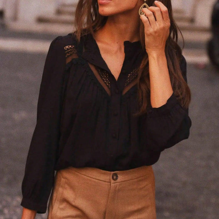 Top with lace insert - Simple and feminine