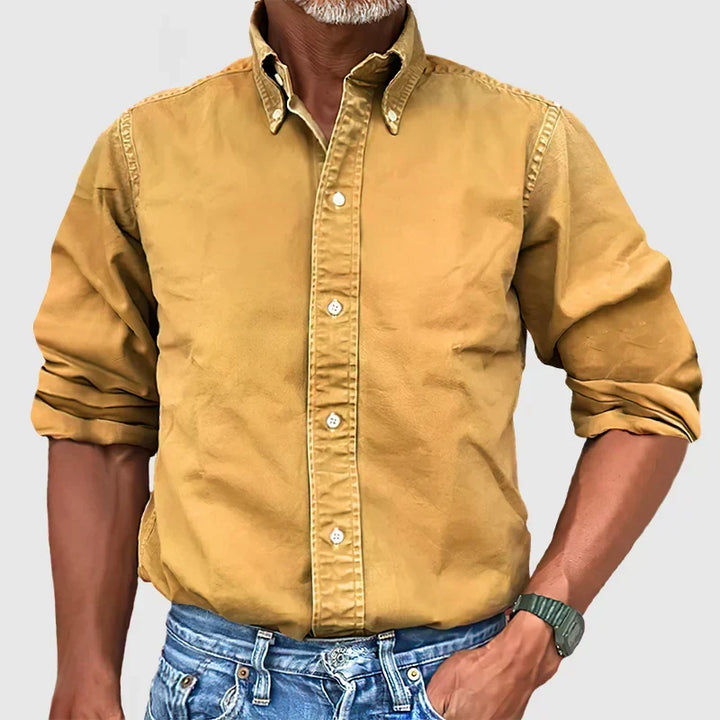 Timeless Classic Men’s Long-Sleeved Shirt – Comfort and Versatility