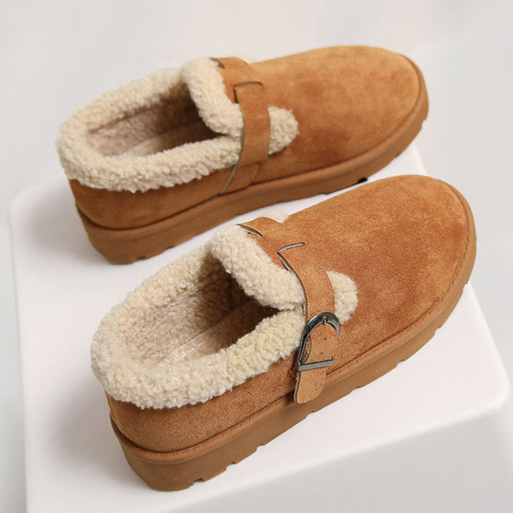 Women's Winter Clogs in Suede with Adjustable Buckle - Linnea