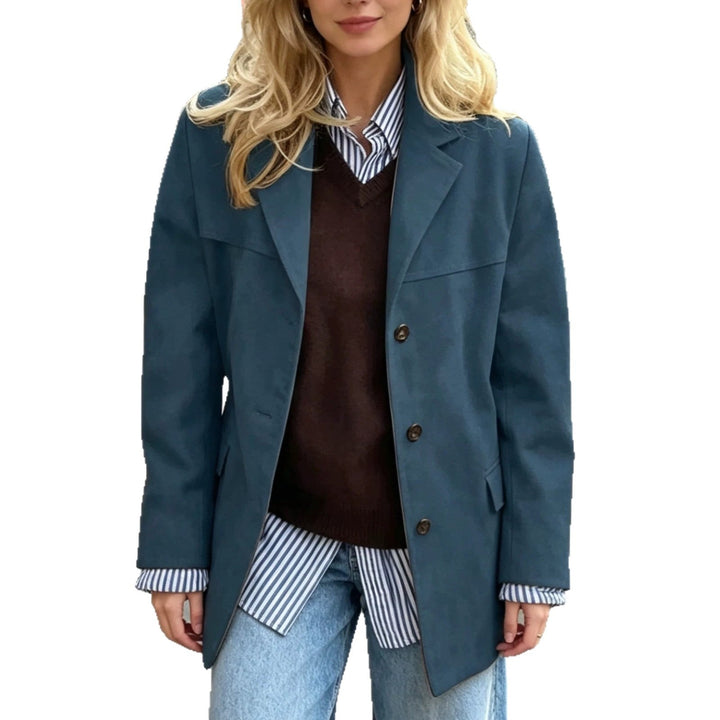 Retro Women's Coat with Pockets - Loose and Elegant