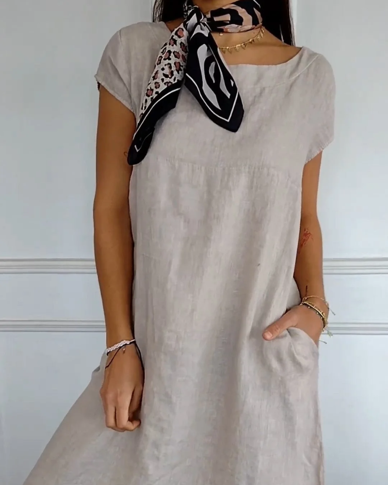 Brenna | Women's Dress with Pockets and Short Sleeves
