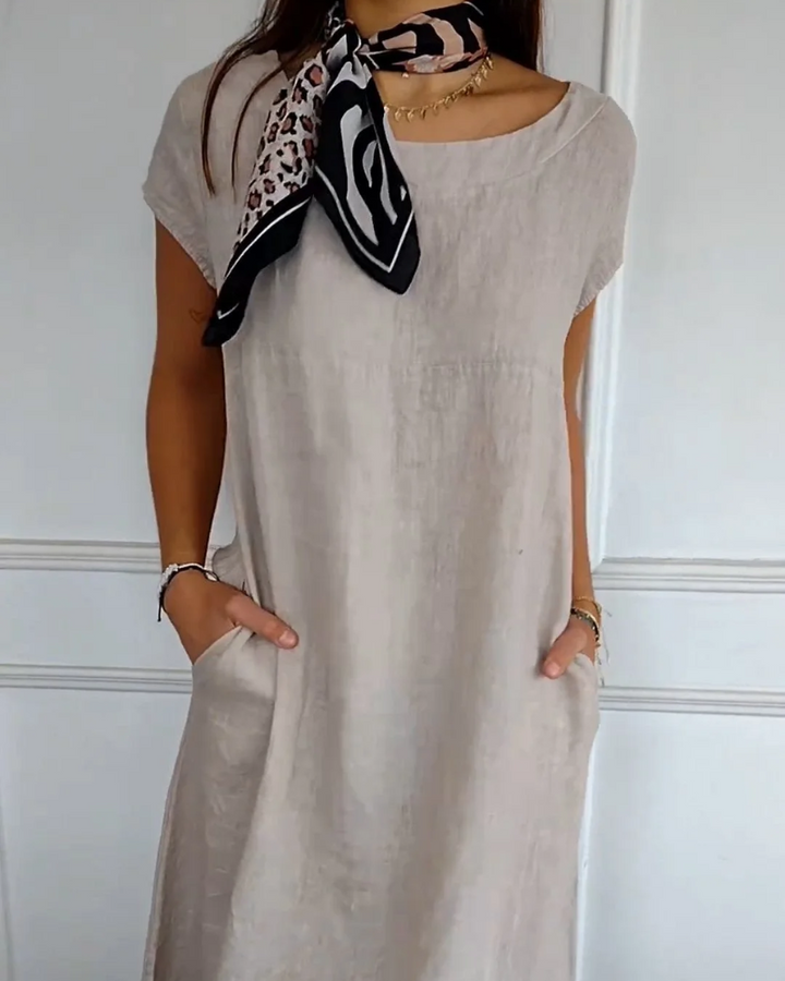 Brenna | Women's Dress with Pockets and Short Sleeves