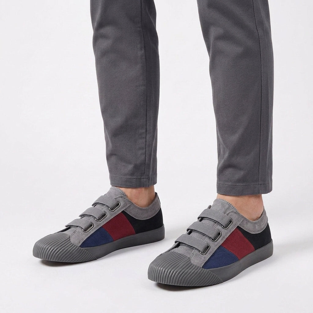 Contrasting Sneakers with Wide Strap