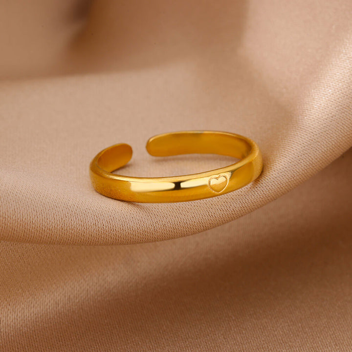 Leiannora™  |  Love Ring 18k Gold