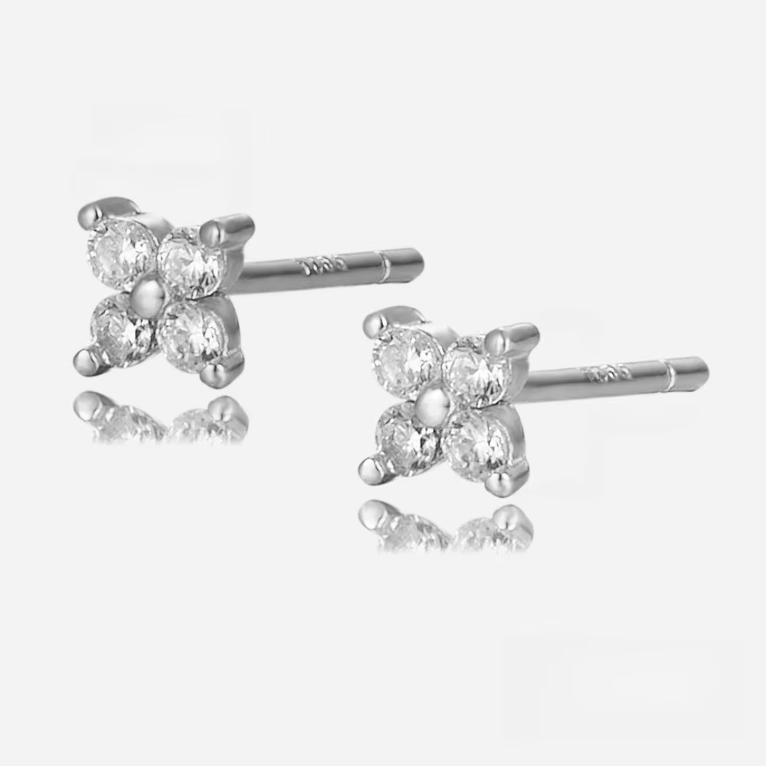 Dainty Flower Stud Earrings