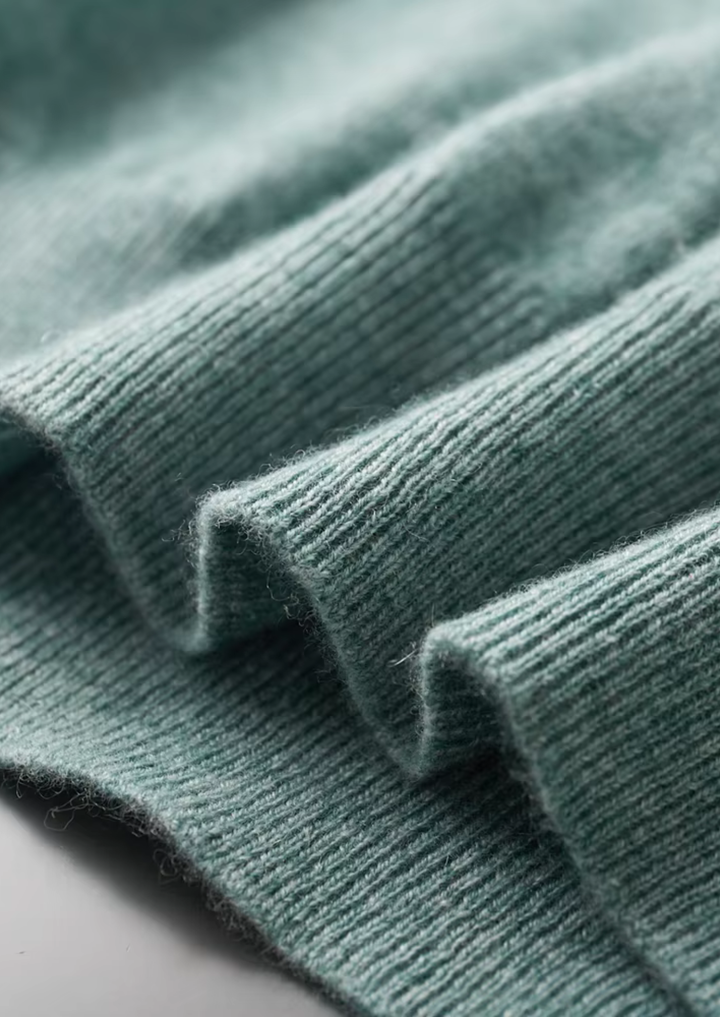 100% CASHMERE CLASSIC CREWNECK T-SHIRT