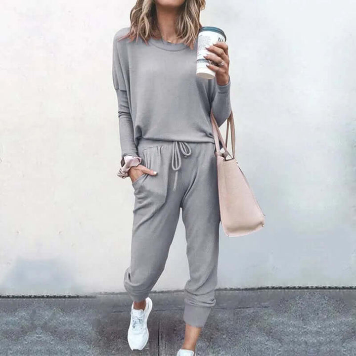 Women's Loose Tracksuit Set for Casual Comfort - Elena Harper