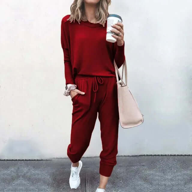 Women's Loose Tracksuit Set for Casual Comfort, view 9 - Elena Harper