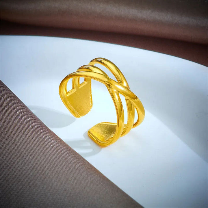 Lourizeth™  |  18k Gold Ring