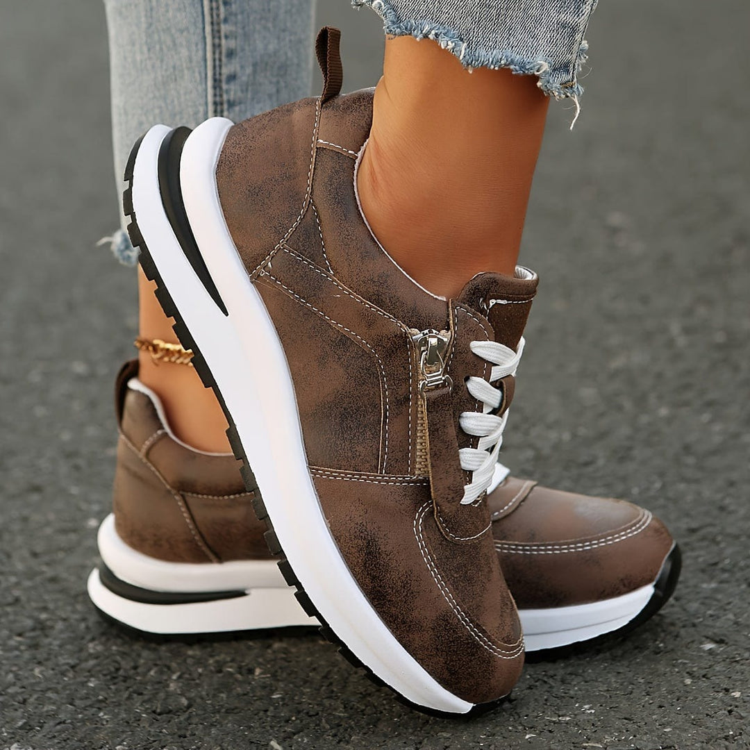 LUMORA Orthoflex Sneakers