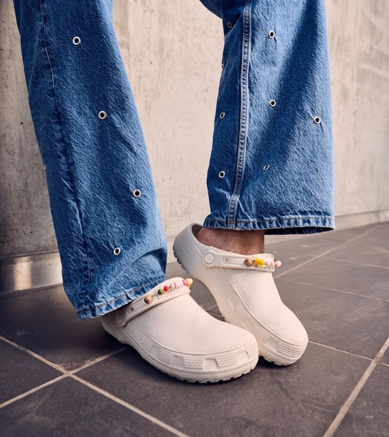 Canvas | The everyday canvas clog