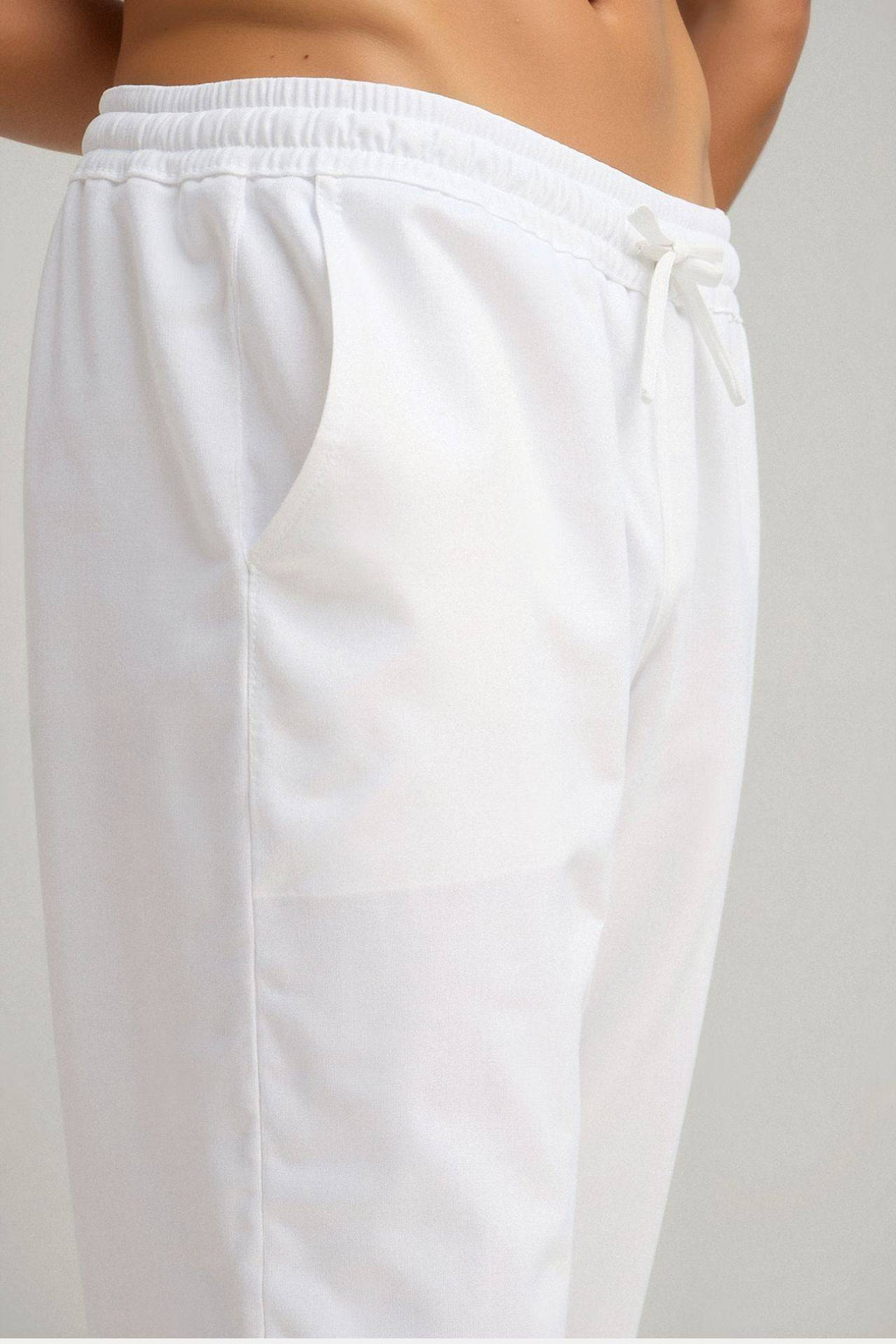 Emma & Rose Manhattan Nash™ drawstring pants in soft fabric with a relaxed fit and adjustable waistband.