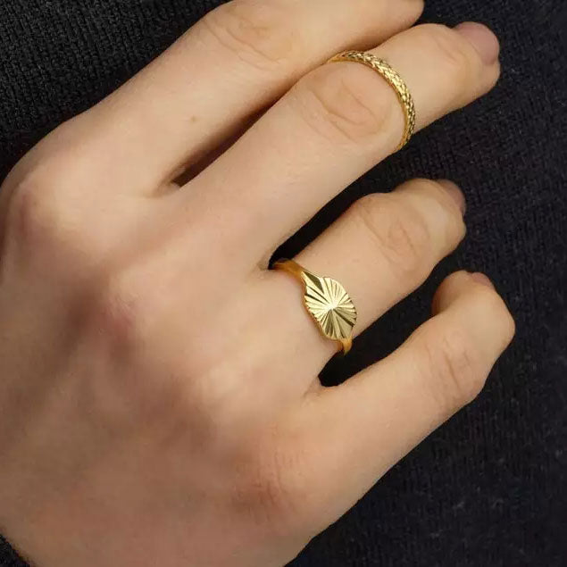 Aurizette™  |  Sunray Ring 18K Gold