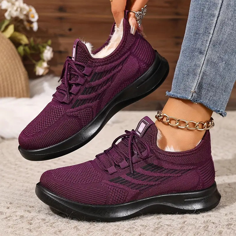 Comfortable Sports Shoes with Soft Sole Material EB EB