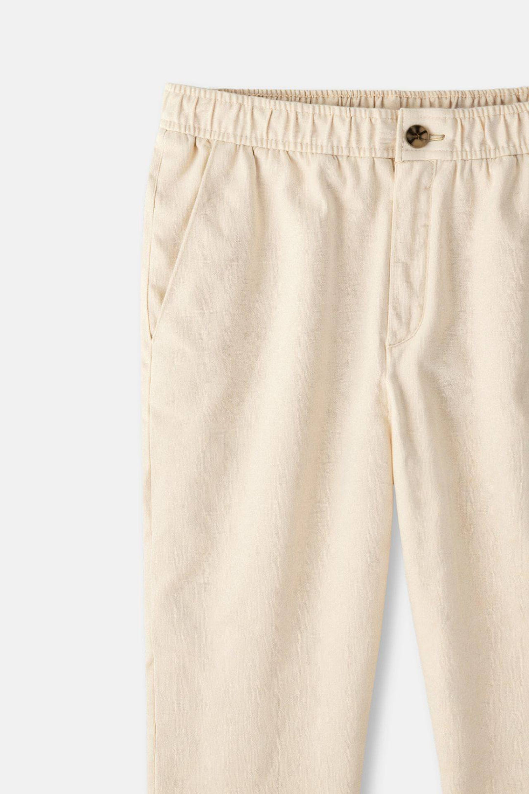 Emma & Rose Manhattan Stefan™ regular fit loose pants with a relaxed silhouette, shown in a lightweight fabric.