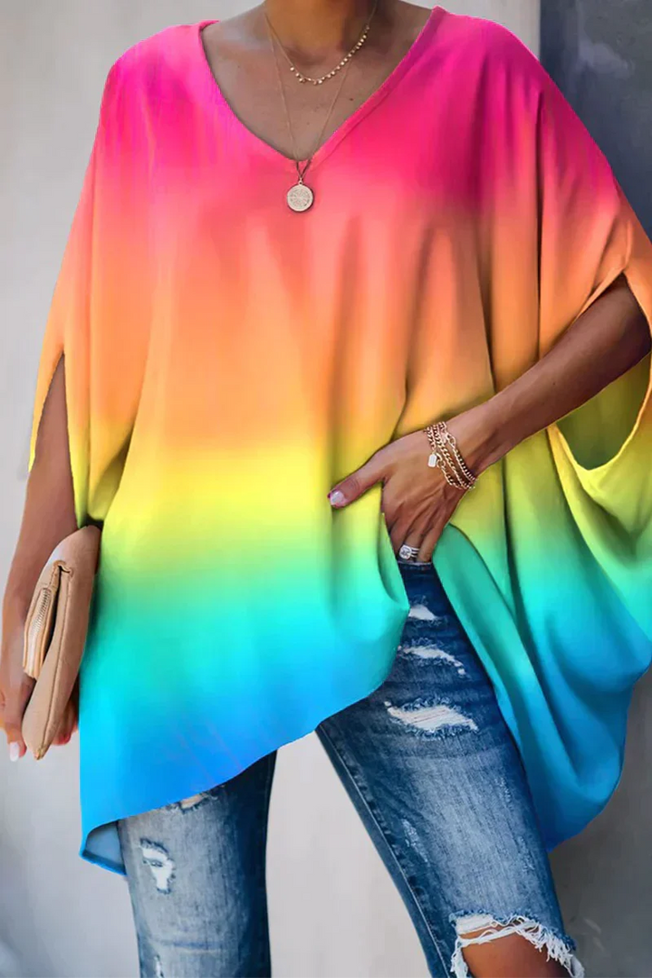 Kiara – Elegant Loose-Fitting Blouse