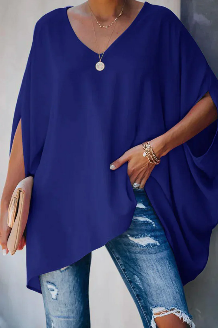 Kiara – Elegant Loose-Fitting Blouse