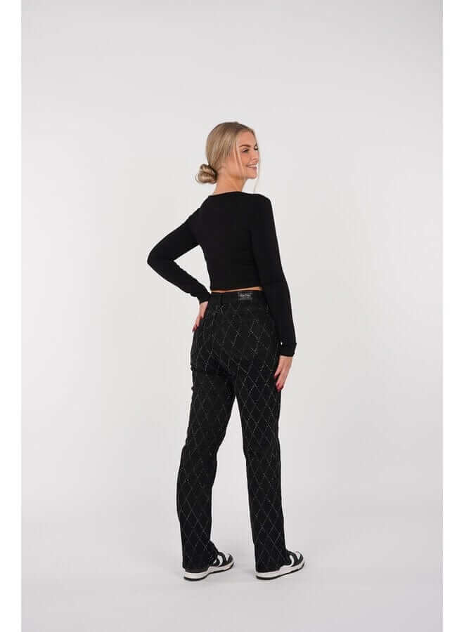 Women's Straight Leg Diamond Jeans