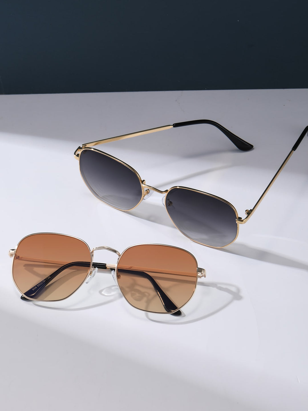 2 Pairs of Fashion Glasses with Metal Frame