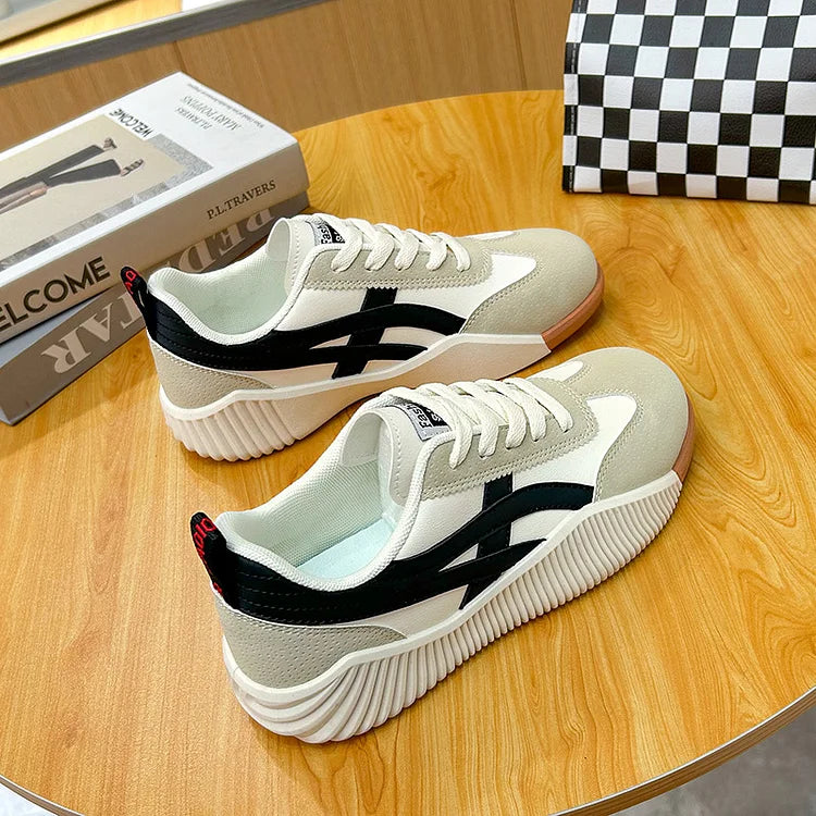 Roselise - Minimalist and Chic Sneakers with Soft Sole