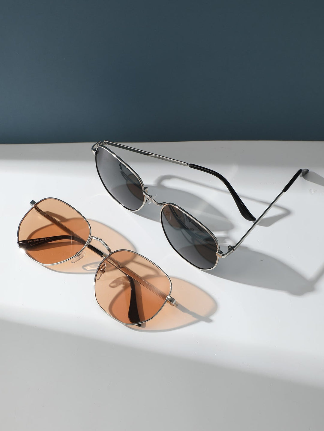2 Pairs of Fashion Glasses with Metal Frame