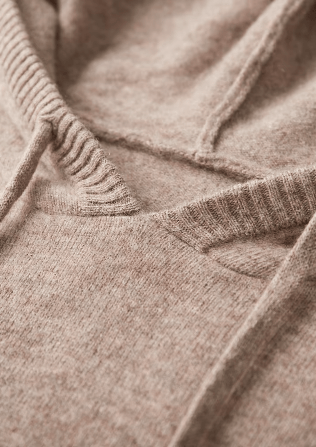 Emma & Rose Savro tracksuit — two-piece leisure set