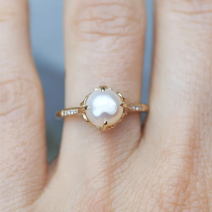 Women's Delicate Pearl & Crystal Statement Ring