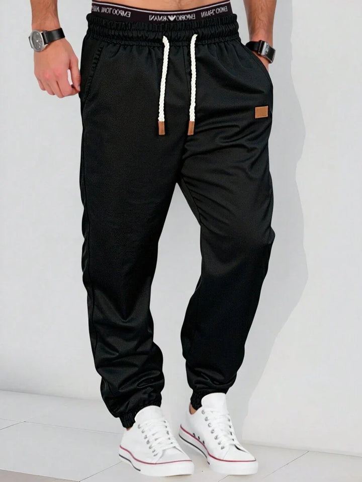 RICCARDO | LIGHTWEIGHT CARGO JOGGERS WITH POCKETS