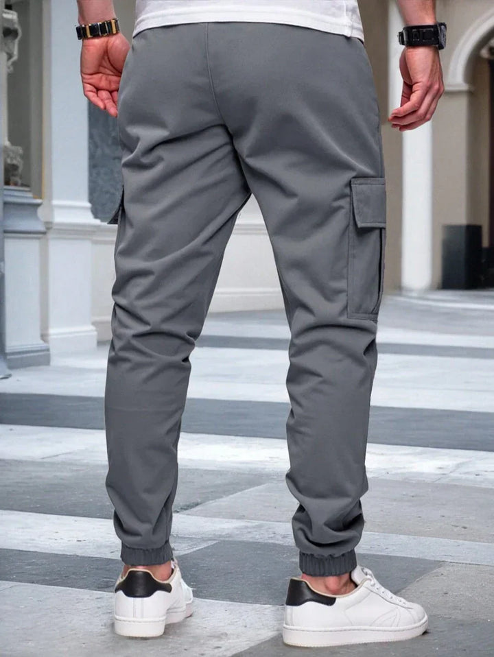 RICCARDO | LIGHTWEIGHT CARGO JOGGERS WITH POCKETS