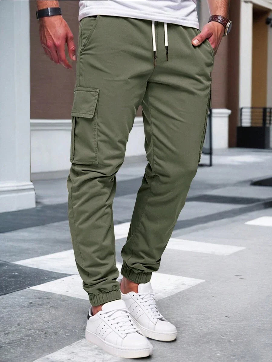 RICCARDO | LIGHTWEIGHT CARGO JOGGERS WITH POCKETS