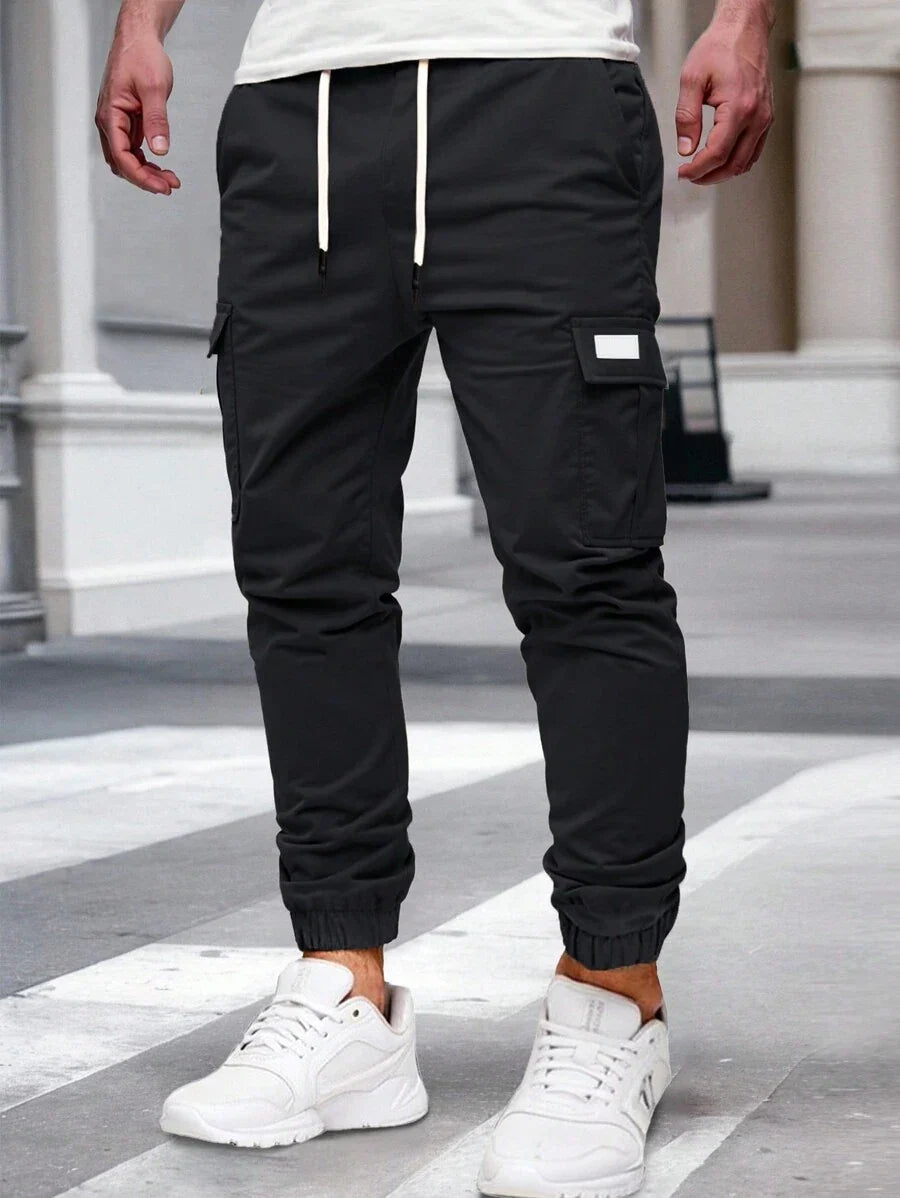 RICCARDO | LIGHTWEIGHT CARGO JOGGERS WITH POCKETS