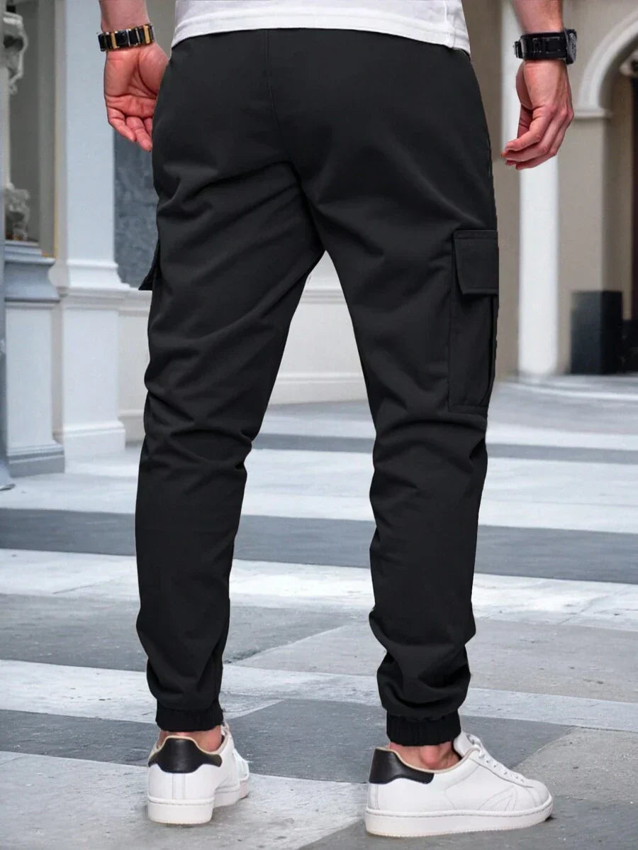 RICCARDO | LIGHTWEIGHT CARGO JOGGERS WITH POCKETS