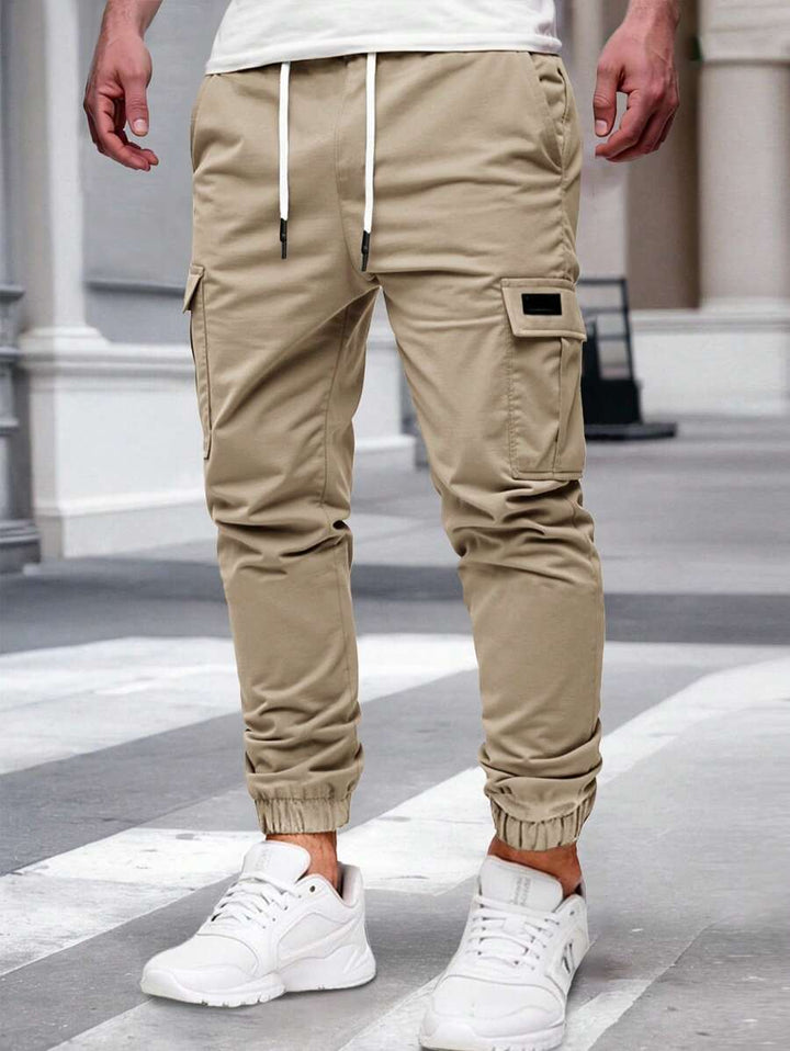 RICCARDO | LIGHTWEIGHT CARGO JOGGERS WITH POCKETS