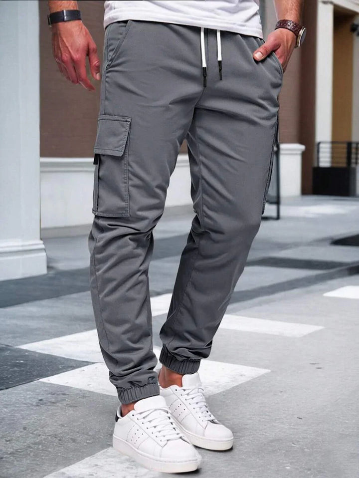 RICCARDO | LIGHTWEIGHT CARGO JOGGERS WITH POCKETS