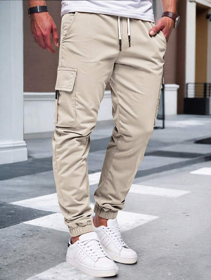 RICCARDO | LIGHTWEIGHT CARGO JOGGERS WITH POCKETS